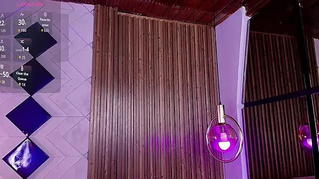 Matti sofia  online show from November 13, 7:02 pm