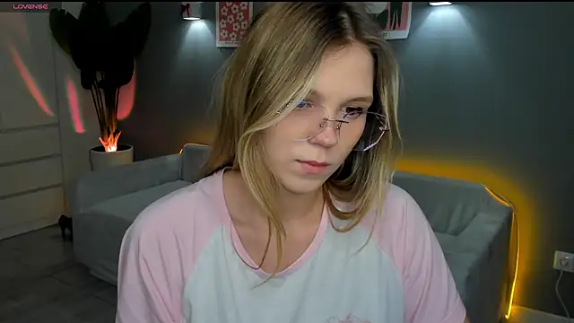 linakorvin online show from October 20, 1:11 pm