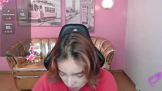 mia foster t online show from November 12, 12:38 pm