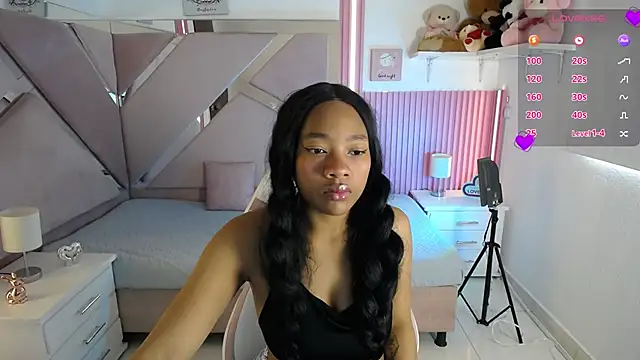 Charlotte ebony  online show from October 9, 1:09 pm