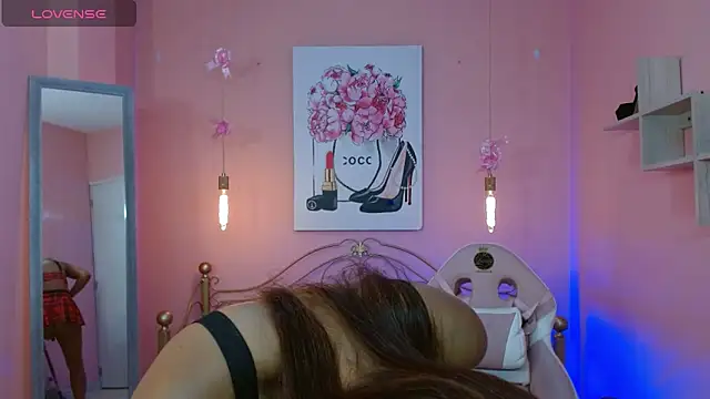 ingrid03 taffur online show from March 24, 7:19 pm