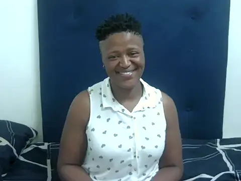 Snapshot of ShyHun16 chatting on October 2, 7:54 pm ShyHun16 online show from October 2, 7:54 pm