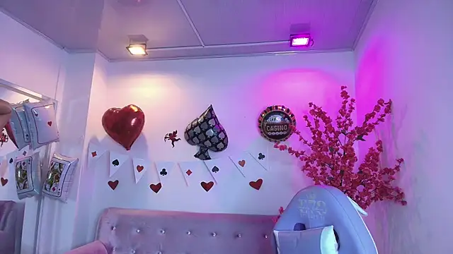 Snapshot of Summer_miller chatting on February 26, 11:42 am Summer miller online show from February 26, 11:42 am