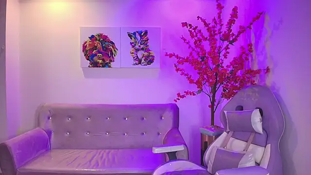 Snapshot of Summer_miller chatting on March 13, 11:39 am Summer miller online show from March 13, 11:39 am