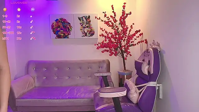 Snapshot of Summer_miller chatting on March 31, 11:32 am Summer miller online show from March 31, 11:32 am