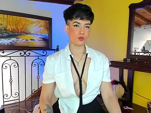 Zulyhenao online show from November 28, 3:20 am