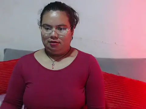 Snapshot of Charlotte_Rot2 chatting on October 4, 2:37 pm Charlotte Rot2 online show from October 4, 2:37 pm