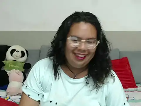 Snapshot of Charlotte_Rot2 chatting on October 27, 7:07 pm Charlotte Rot2 online show from October 27, 7:07 pm