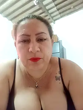 Snapshot of mirkalinsk chatting on October 3, 6:27 pm mirkalinsk online show from October 3, 6:27 pm