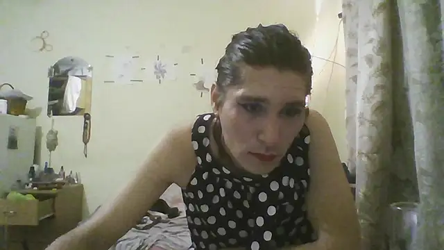 Snapshot of viki3029 chatting on October 2, 3:13 am viki3029 online show from October 2, 3:13 am
