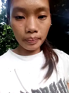 Snapshot of nanalinh chatting on October 4, 10:24 am nanalinh online show from October 4, 10:24 am