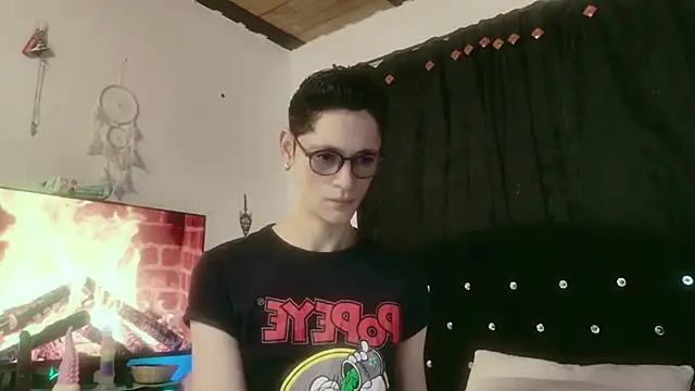 Tyler cat online show from October 23, 11:09 am