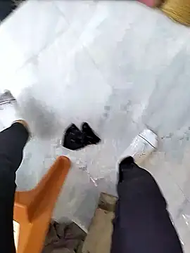 Lili 2love online show from December 19, 1:01 am