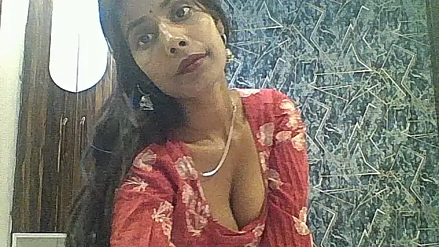 Snapshot of zoya_your chatting on April 23, 6:43 pm zoya your online show from April 23, 6:43 pm