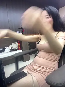 Snapshot of yourkeer chatting on October 13, 11:54 am yourkeer online show from October 13, 11:54 am