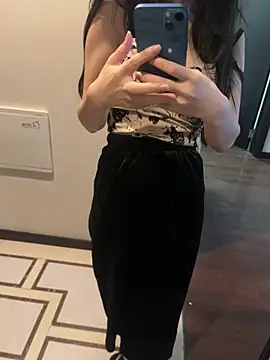 Snapshot of yourkeer chatting on November 7, 8:47 am yourkeer online show from November 7, 8:47 am