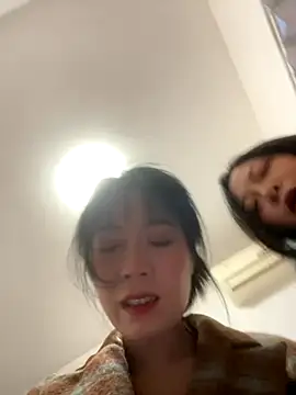 Snapshot of yourkeer chatting on November 12, 9:32 am yourkeer online show from November 12, 9:32 am