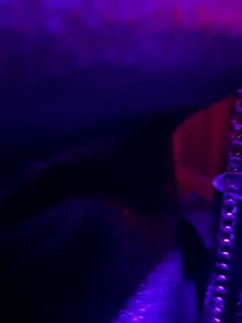 Snapshot of yourkeer chatting on December 14, 3:50 pm yourkeer online show from December 14, 3:50 pm