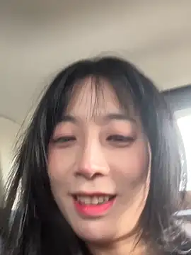 Snapshot of yourkeer chatting on December 16, 5:56 am yourkeer online show from December 16, 5:56 am