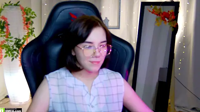 Snapshot of Kelly_foox chatting on November 3, 9:10 am Kelly foox online show from November 3, 9:10 am