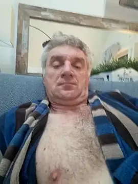 Snapshot of Vintermelon2 chatting on November 6, 6:58 am Vintermelon2 online show from November 6, 6:58 am