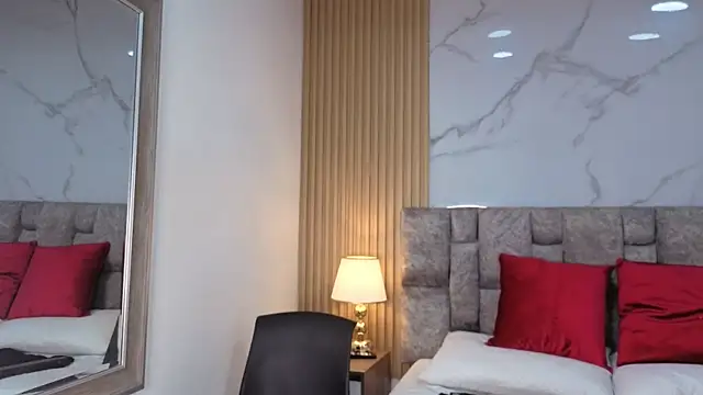 Snapshot of angel__kiss chatting on February 23, 11:29 am angel kiss online show from February 23, 11:29 am