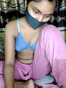 hottywife-03 online show from May 6, 2:00 pm