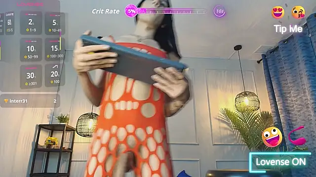 Nikki Vesper online show from May 13, 3:37 am