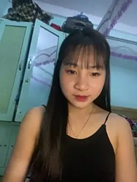 banlinh004 online show from March 3, 3:29 pm