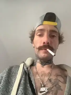 Snapshot of Dufduf233 chatting on October 26, 1:39 pm Dufduf233 online show from October 26, 1:39 pm