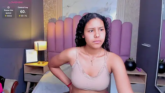 AriaVega online show from December 20, 12:45 pm