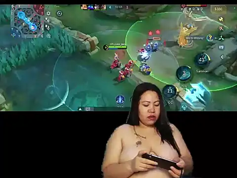 Snapshot of TeaseNPlease_13 chatting on March 18, 1:36 pm TeaseNPlease 13 online show from March 18, 1:36 pm