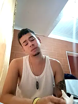 Snapshot of fuck_love25 chatting on October 2, 2:57 pm fuck love25 online show from October 2, 2:57 pm