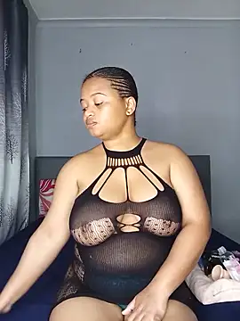 Snapshot of Sultrytits6 chatting on June 15, 9:39 pm Sultrytits6 online show from June 15, 9:39 pm