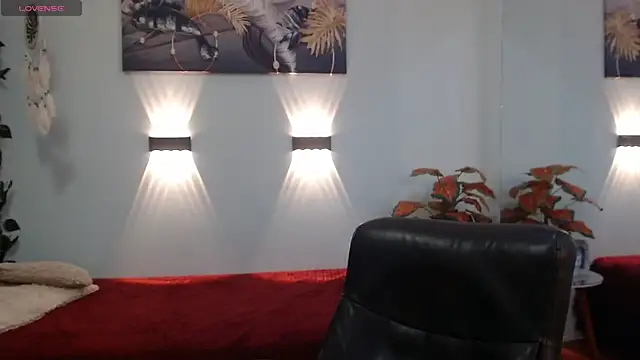 Snapshot of LiamBlack16 chatting on October 3, 2:14 pm LiamBlack16 online show from October 3, 2:14 pm