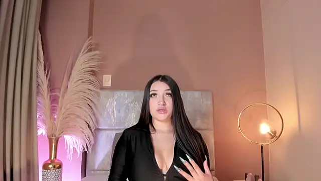 LilithEsme online show from November 5, 12:43 am