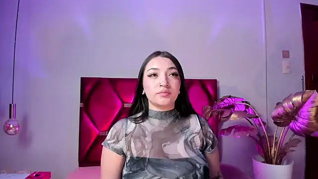 LilithEsme online show from December 20, 1:02 am