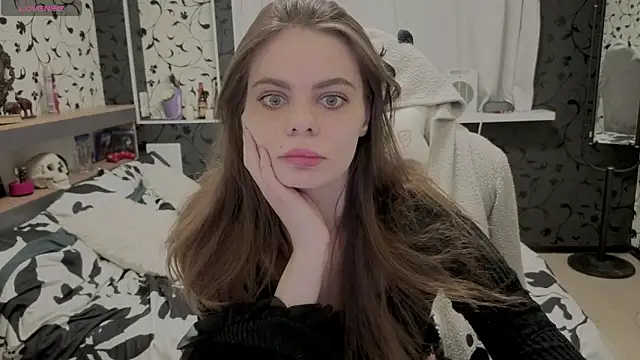 Snapshot of xAlisontiny chatting on March 4, 8:37 pm xAlisontiny online show from March 4, 8:37 pm