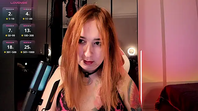 MissNyrra online show from October 12, 2:32 am