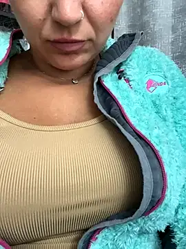 Snapshot of Daiana_Andra chatting on October 3, 8:44 am Daiana Andra online show from October 3, 8:44 am