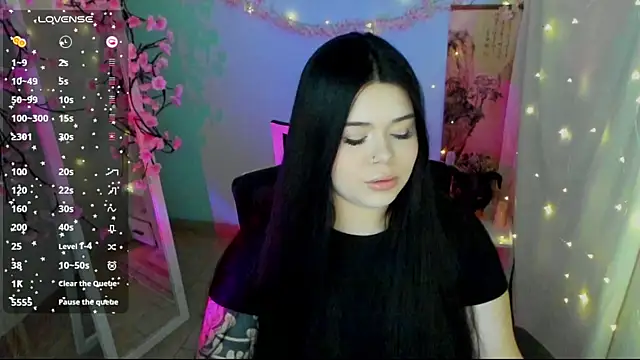 Snapshot of Mona_Esty chatting on July 10, 6:17 am Mona Esty online show from July 10, 6:17 am