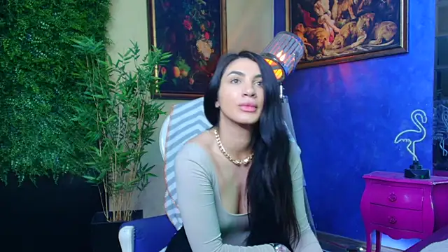 nicolepalmer online show from October 25, 2:13 pm