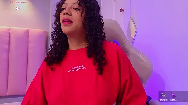 CamilaLevy online show from May 2, 12:21 pm