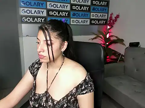 Violetta Swett  online show from October 6, 12:35 pm