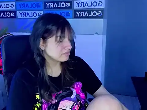 Violetta Swett  online show from November 25, 7:14 pm