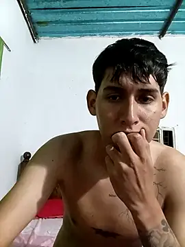 Snapshot of Luisneljc chatting on January 19, 1:15 pm Luisneljc online show from January 19, 1:15 pm