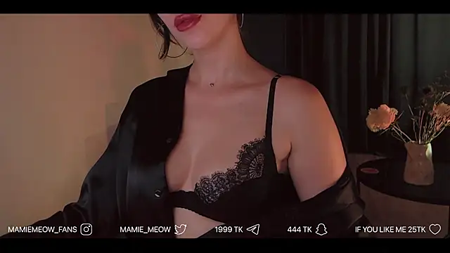 Mamiemeow online show from June 5, 2:01 pm