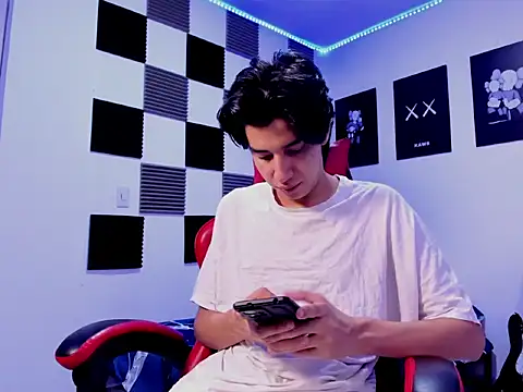 jeycobb online show from December 4, 12:03 pm