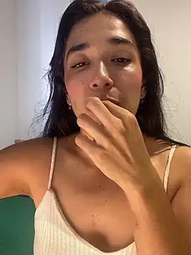 SabrinaEvanss  online show from April 14, 9:32 pm