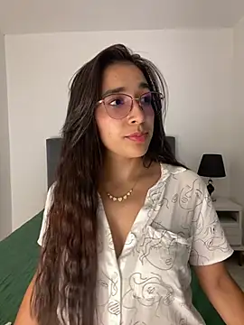 SabrinaEvanss  online show from May 9, 8:36 pm